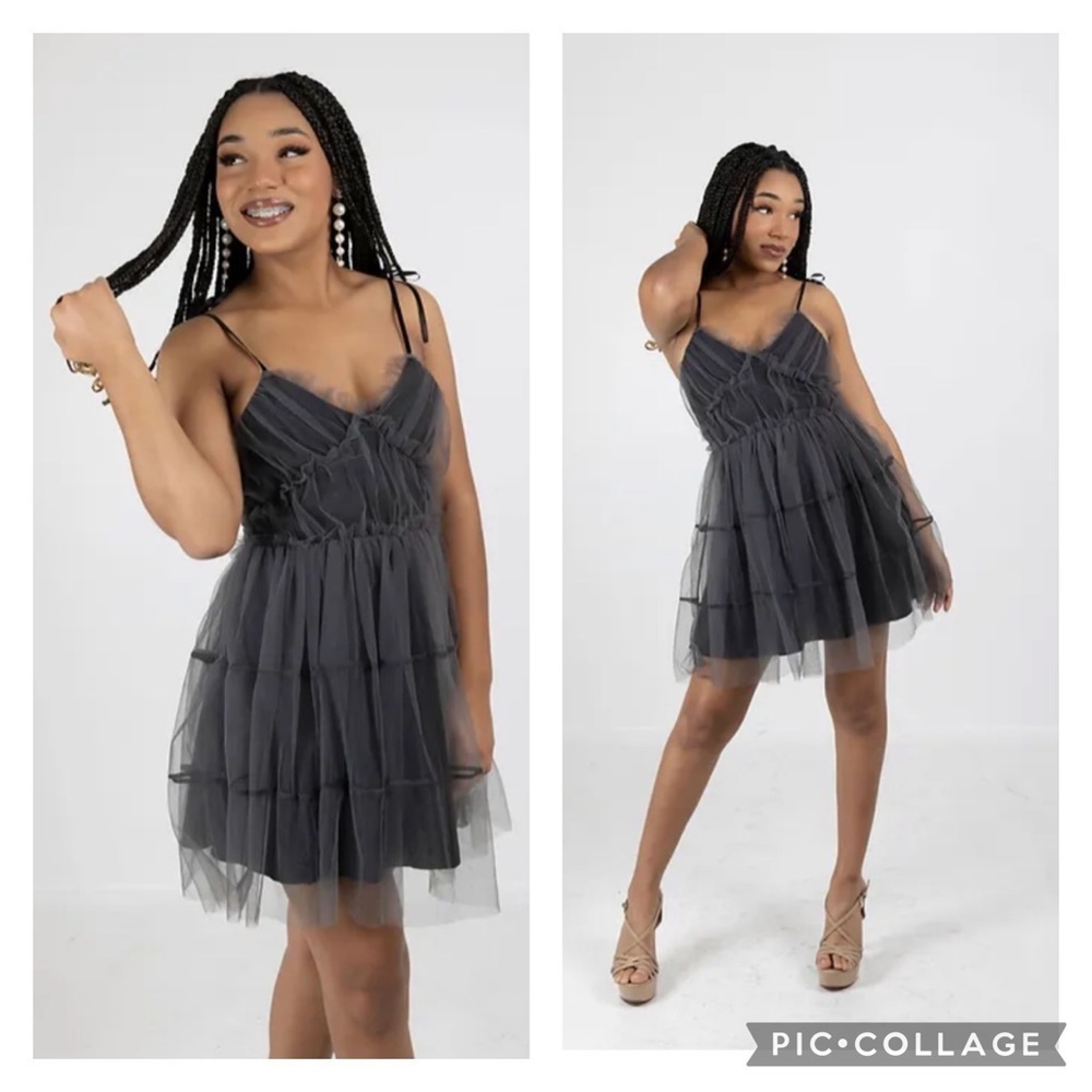 Studio Gray Tulle Mesh Overlay Ruffled Dress Size Small